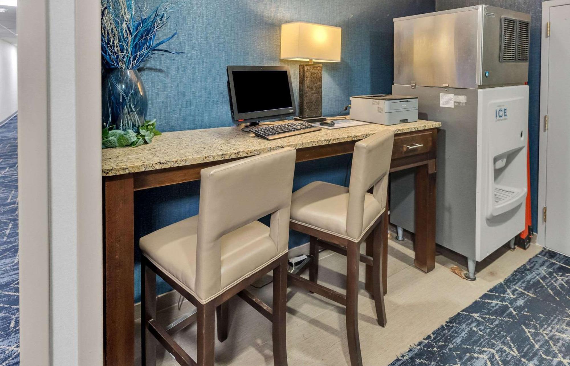 Comfort Suites Salisbury I-85 מראה חיצוני תמונה