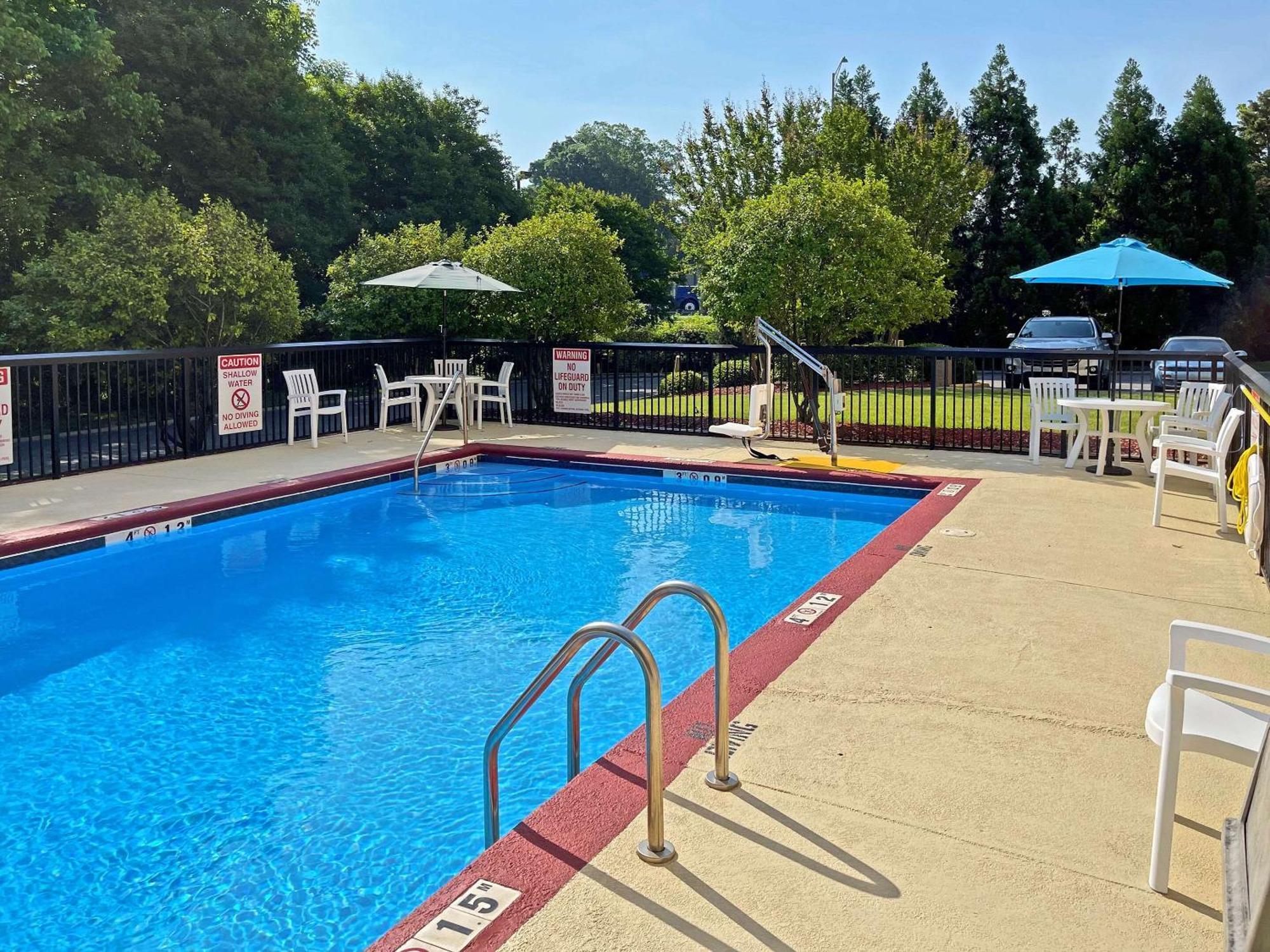 Comfort Suites Salisbury I-85 מראה חיצוני תמונה